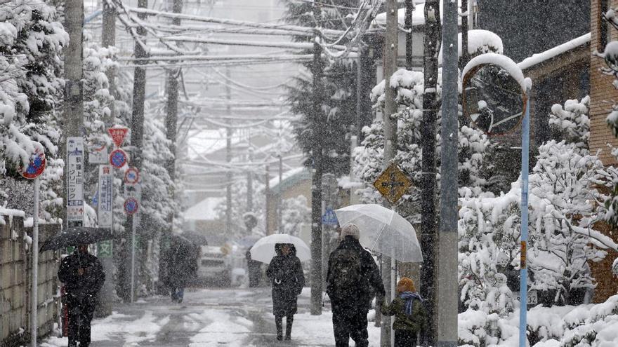 Al menos 46 fallecidos y más de medio millar de heridos por las fuertes nevadas en Japón