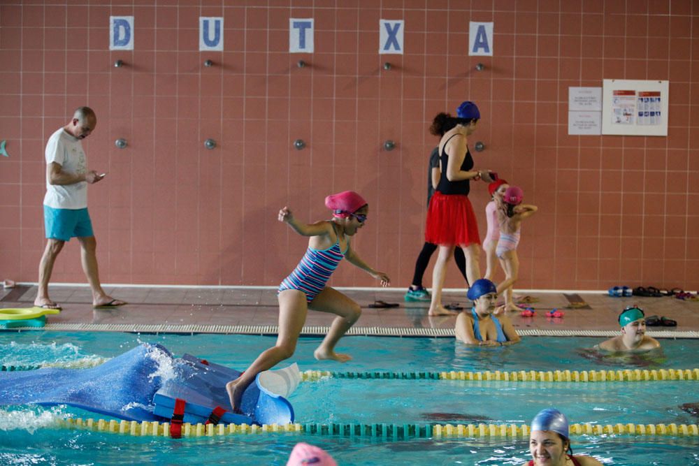 Carnaval en la piscina de es Viver