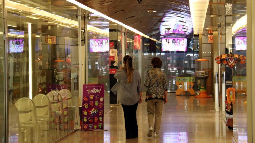 Les galeries comercials Passeig 39 de Manresa tanquen i passaran a ser una gran cadena comercial