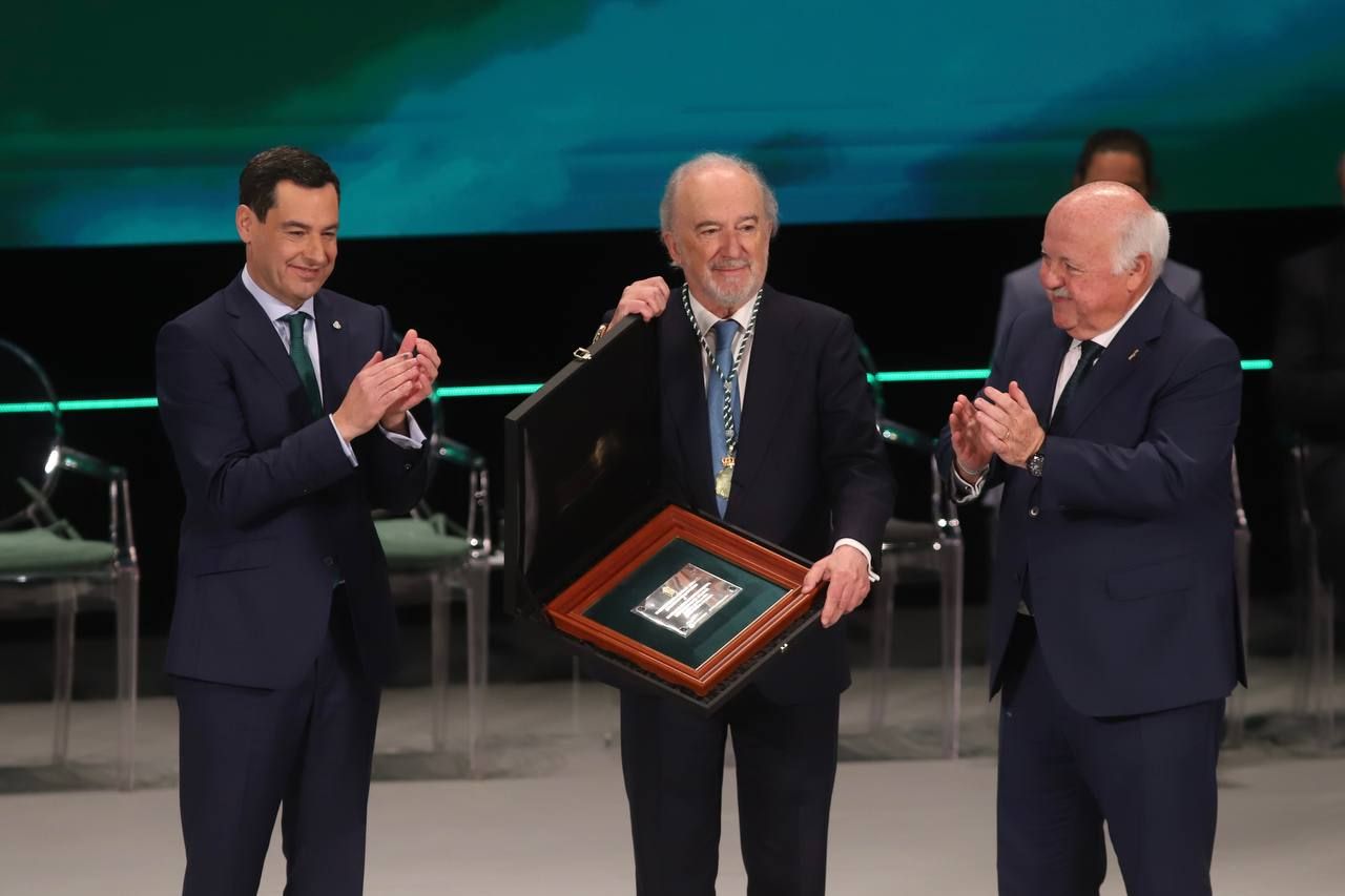 La entrega de los títulos de Hijos Predilectos y Medallas de Andalucía