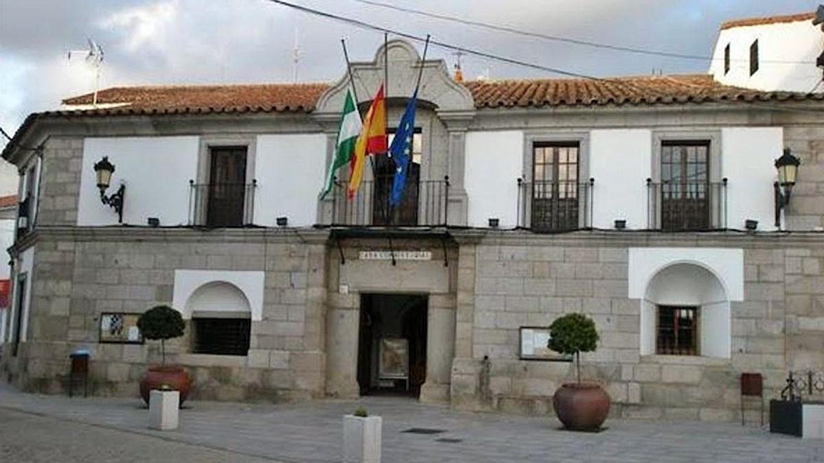 Fachada del Ayuntamiento de Villanueva de Córdoba.