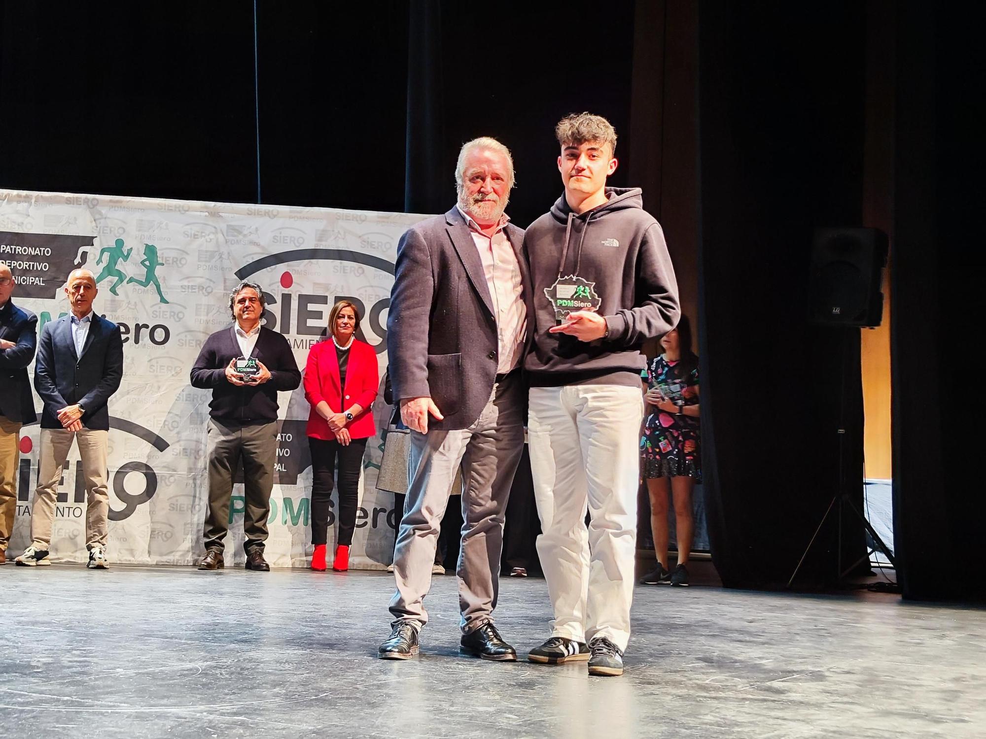 Siero premia el esfuerzo de una vida saludable: así fue la Gala del Deporte