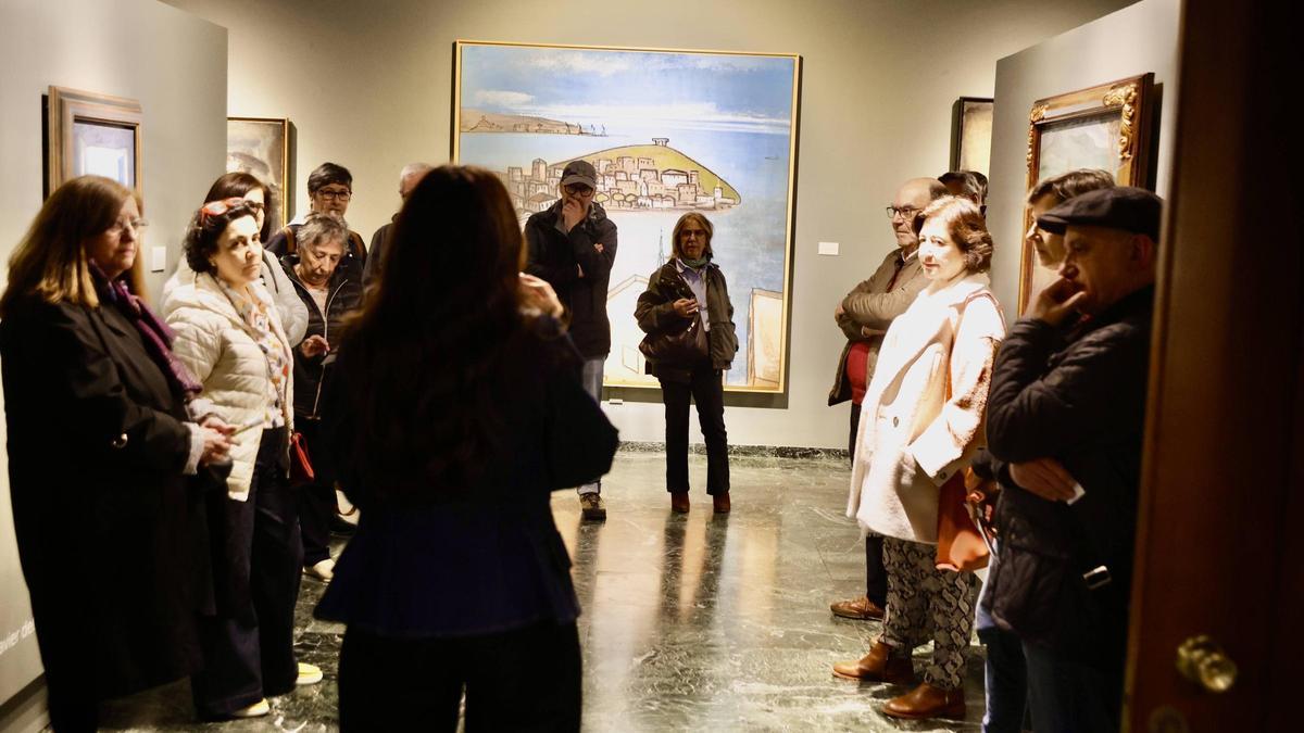 Un momentu de la visita empobinada.