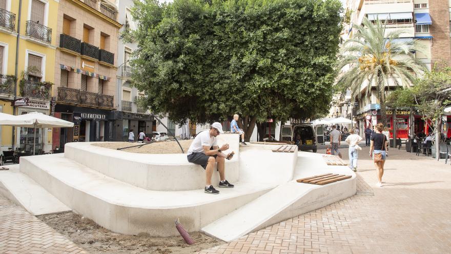 ¿Qué opinan los vecinos de Alicante de la remodelación de la Plaza Nueva?