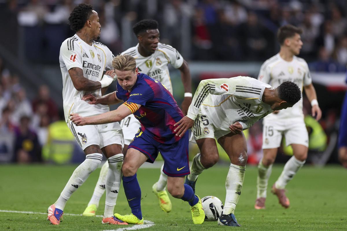 Militious, Tchouameni, Bellingham y Ortografía a üler juntos a Jong