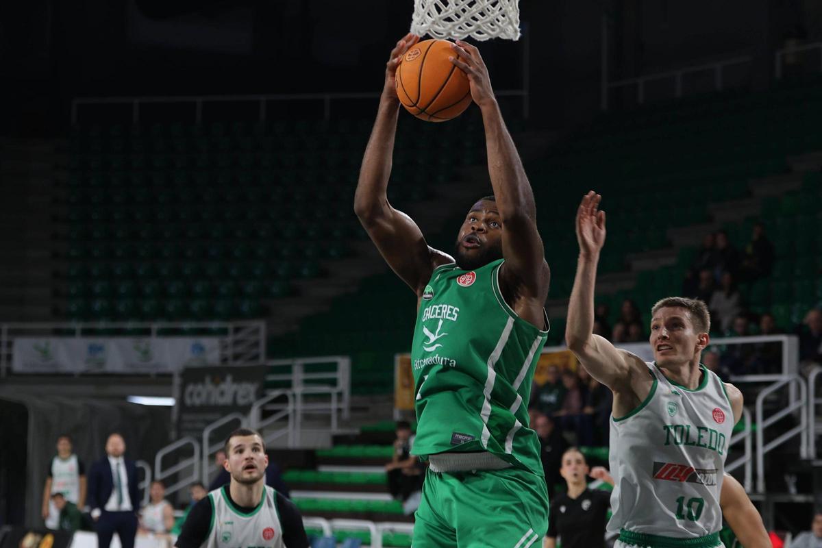 Fotogalería | Las imágenes del Cáceres - Toledo