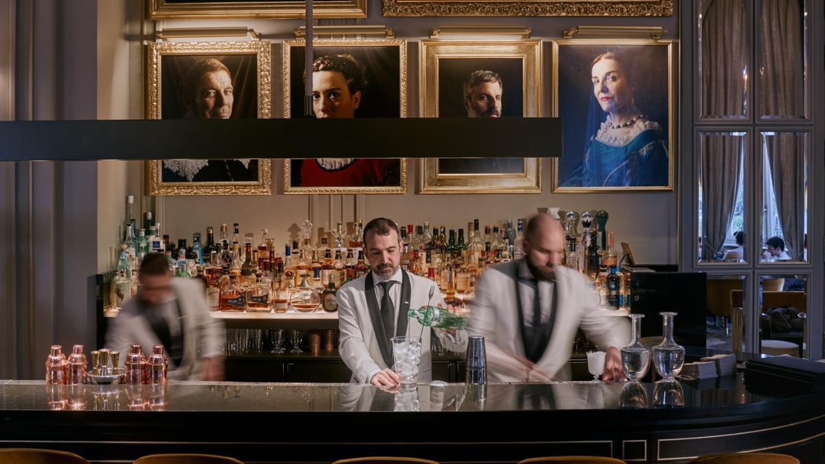 Pictura, el cocktail bar de Mandarin Oriental Ritz, Madrid, recibe a 26 Cocktail Room en una colaboración exclusiva inspirada en los sabores tropicales.