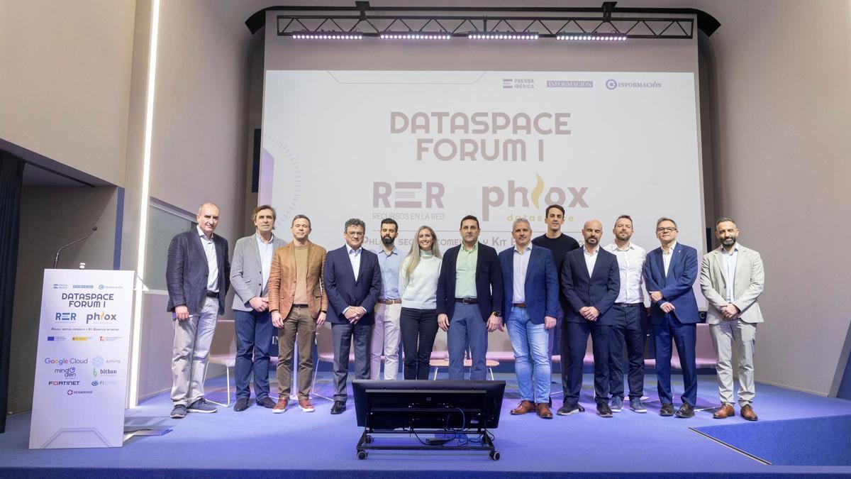 Phlox inaugura una nueva era: el comercio ya tiene su primer espacio de datos