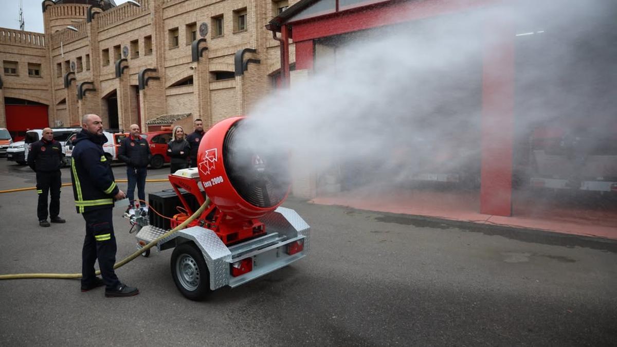 Ventilador de gran caudal de presión en el parque de bomberos de Toledo