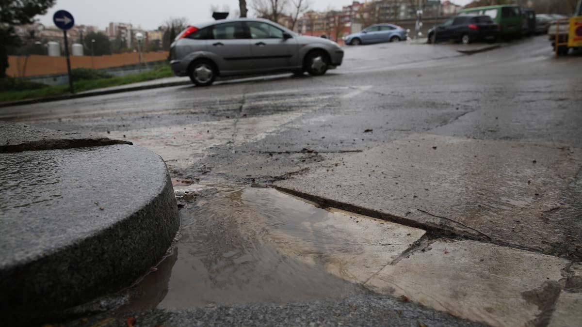 Barcelona s’enfronta a un dilluns de temporal i pluges de fang