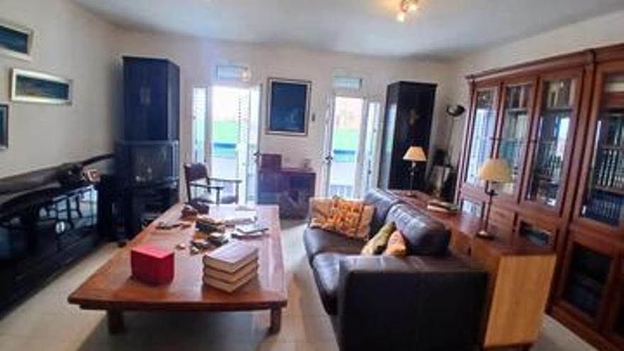344.900 € Venta de casa en Almatriche (Las Palmas G. Canaria) 265 m2, 2 habitaciones, 2 baños, 1.302 €/m2, 1 Planta...