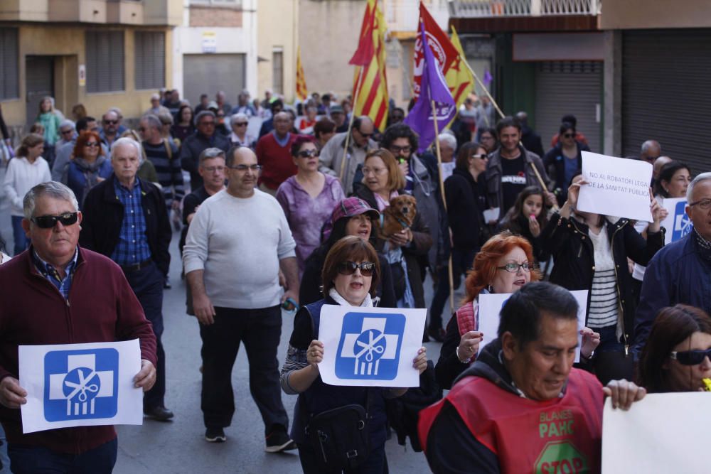 Manifestació a Blanes per demanar que "deixi de privatitzar-se" l''hospital