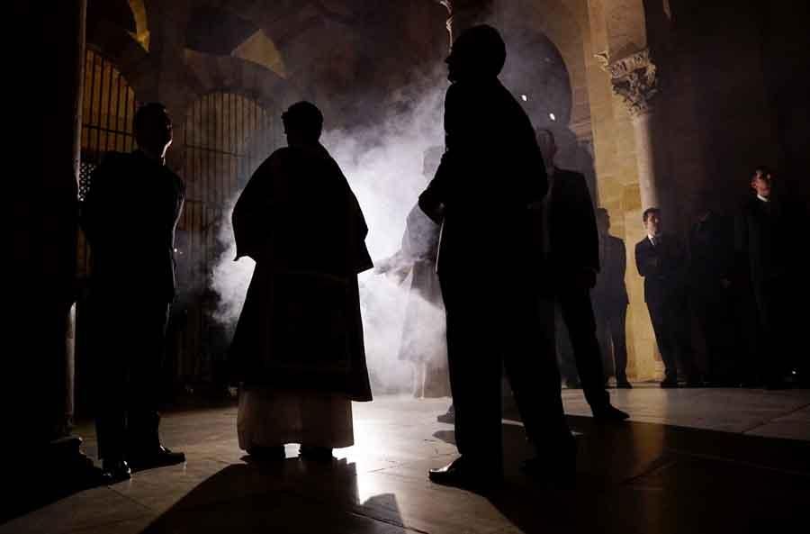 El Vía Crucis de las Cofradías en imágenes.