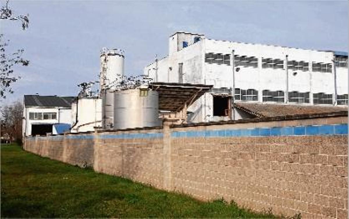 Veïns del Pla dels Socs s'han queixat dels sorolls procedents de la fàbrica Torras i rodalies.