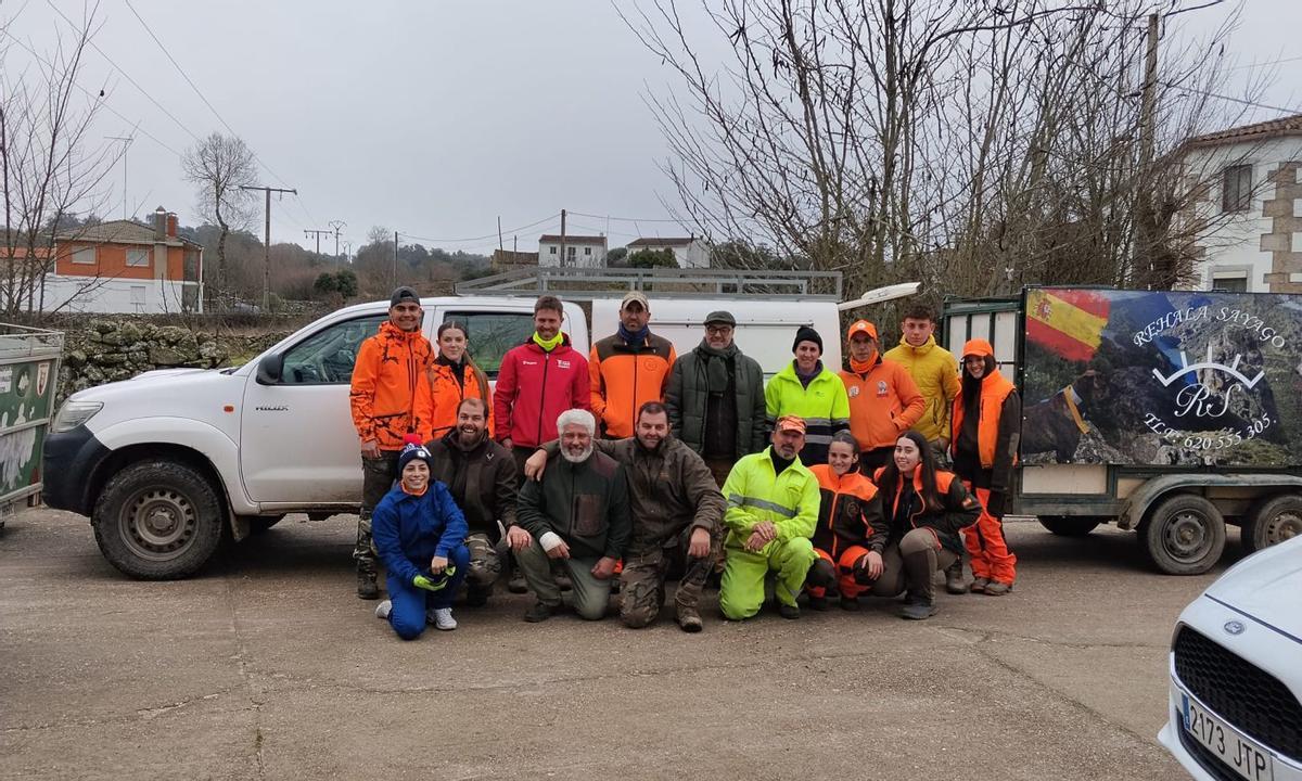 Participantes en la jornada cinegética en Badilla de Sayago. | CEDIDA