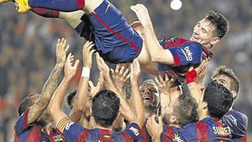 Messi se convierte en leyenda con un ‘hat-trick’ ante el Sevilla