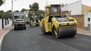 El Ayuntamiento de Torrevieja reasfaltará otros 50.000 metros cuadrados de calles