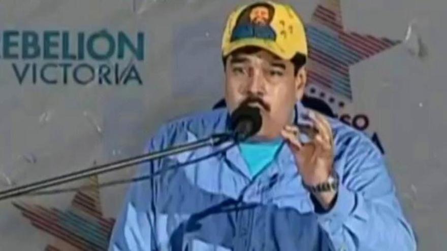 Maduro reta a Rajoy a debatir "cuando quieras y donde quieras"