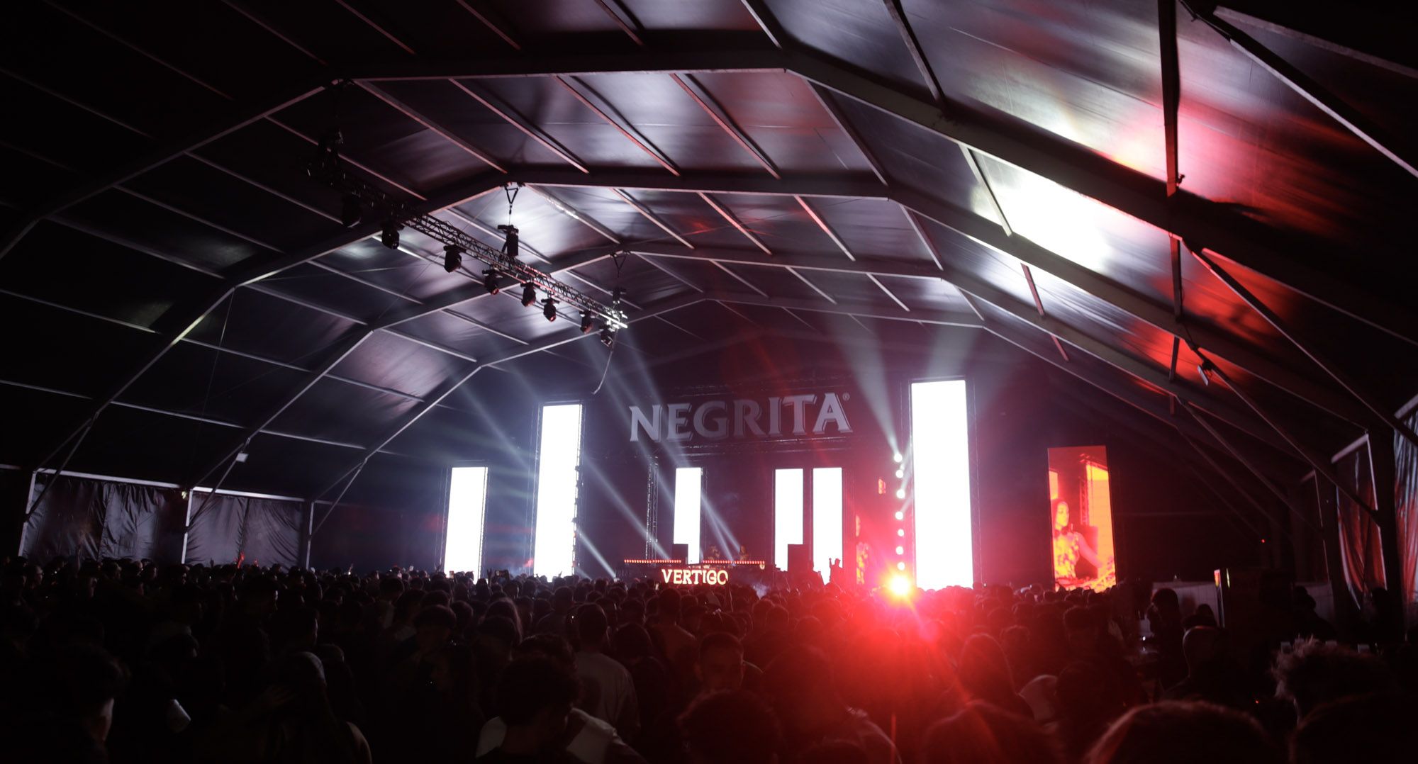 Primera jornada de locura en el Negrita Music Festival de Alicante