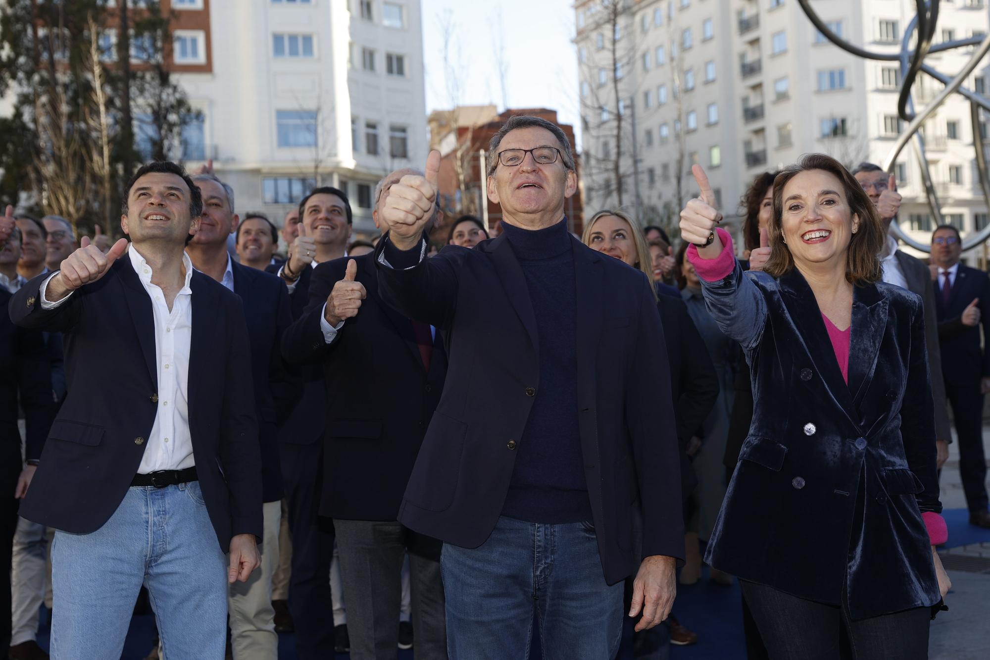 El líder del Partido Popular, Alberto Núñez Feijóo, y su secretaria general, Cuca Gamarra, en Madrid.