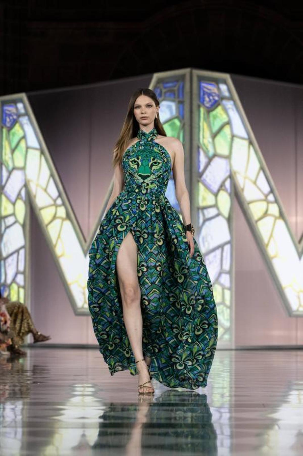 Desfile de los 45 años de Lola Casadamunt activa en la moda Desfile de los 45 años de Lola Casadamunt activa en la moda