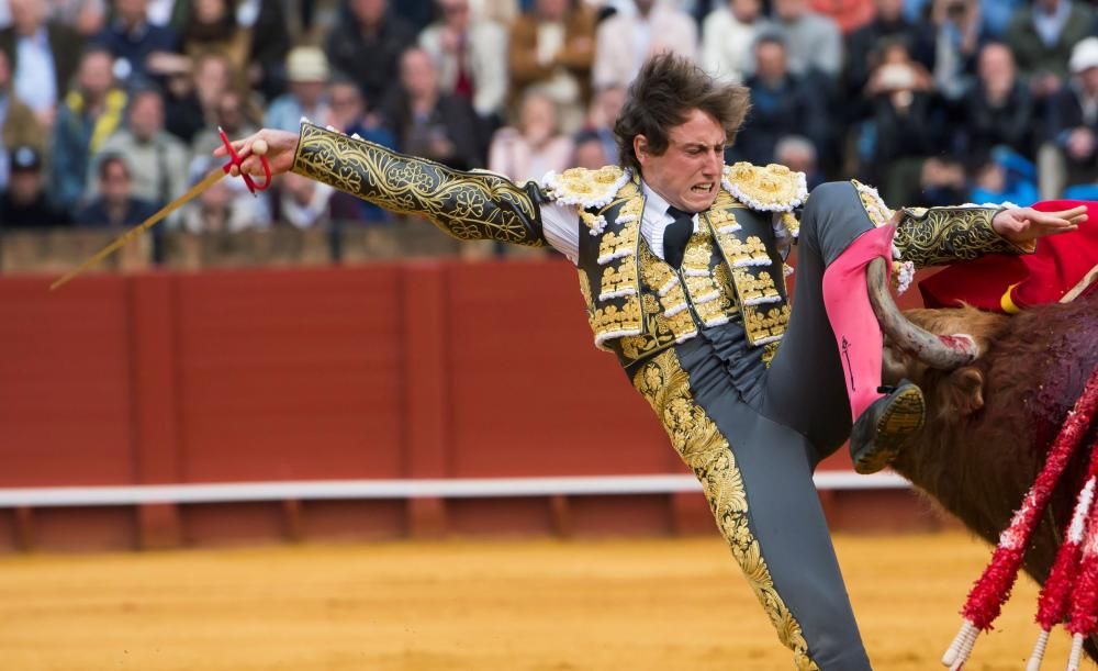 Así fue la grave cornada a Román en La Maestranza