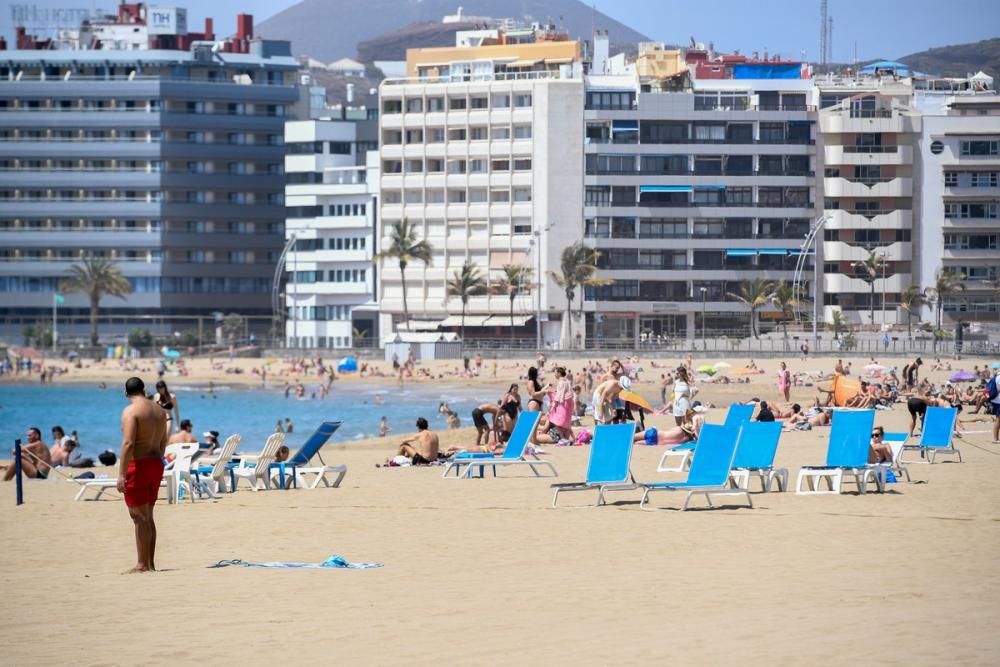 La fase 2 vuelve a llenar de vida Las Canteras