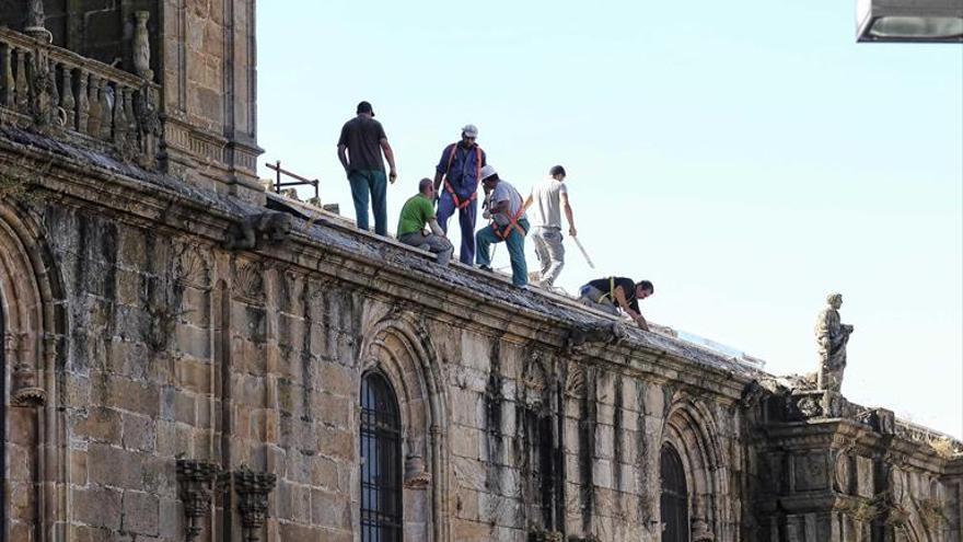 El obispado de Plasencia arreglará el acceso al campanario de la catedral