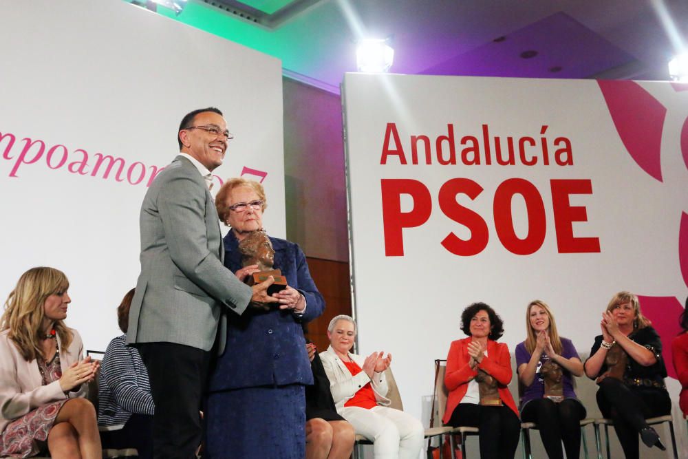 Acto de entrega de los premios Clara Campoamor