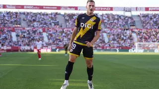 El Rayo se exhibe en Girona en el estreno de la Liga
