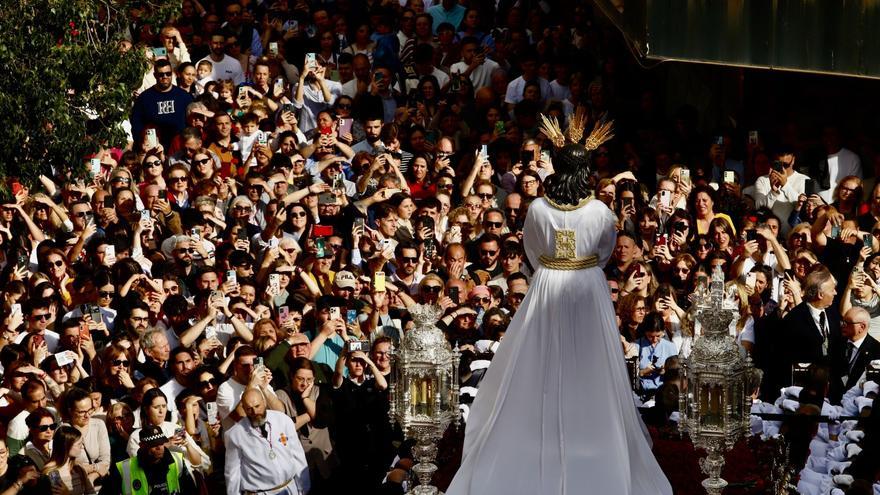Salida del Cautivo este Lunes Santo de 2025 de la Semana Santa de Málaga