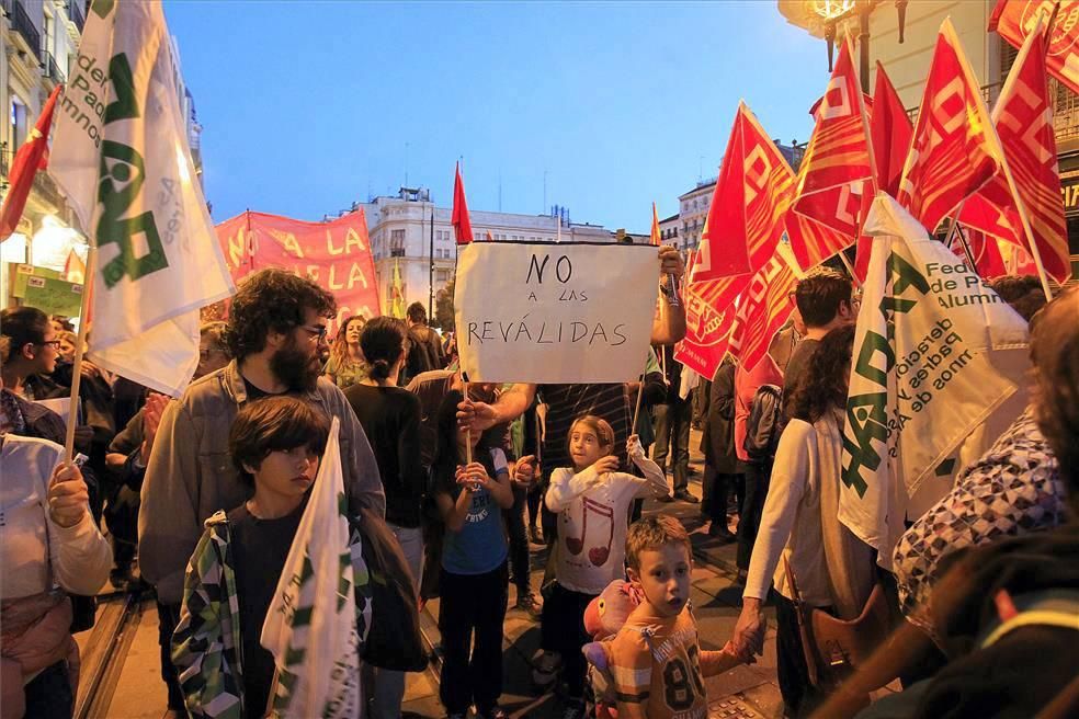 Manifestación contra la Lomce en Zaragoza