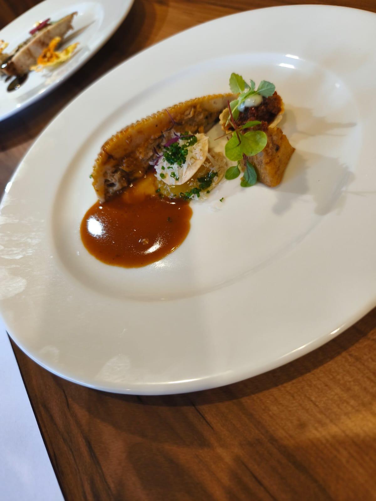 Delicioso plato de carne.