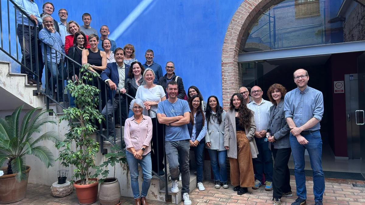 Participantes en las jornadas de movilidad sostenible de Alzira.