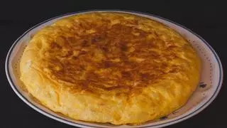 Tortilla de patatas en la freidora de aire: la receta que está arrasando en España