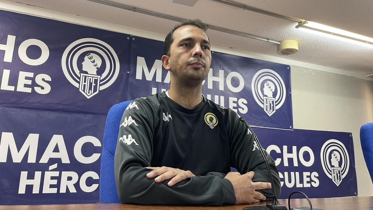 Primera rueda de prensa del nuevo entrenador del Hércules