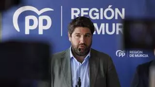 López Miras critica la campaña de  "exabruptos" e "insultos" del PSOE