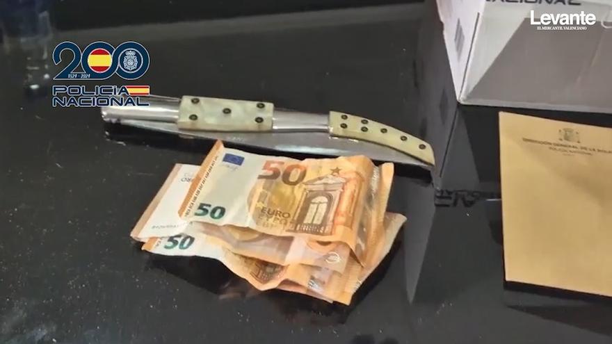 La Policía confisca cuatro armas blancas en los domicilios de los detenidos por el crimen de Natzaret