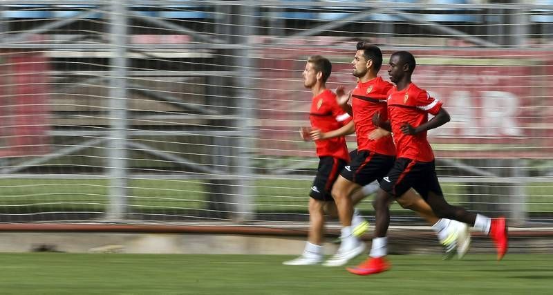 Fotogalería del entrenamiento del Real Zaragoza en la Ciudad Deportiva