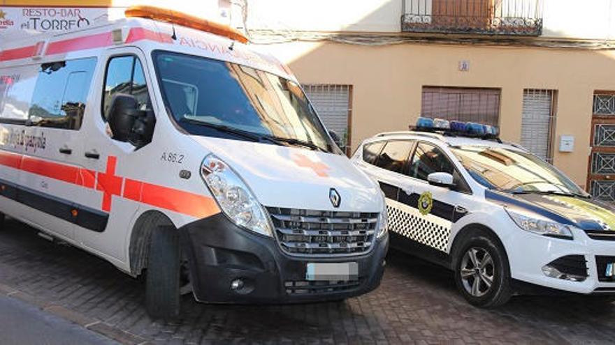 Calp salva el transporte sanitario con un convenio de 270.000 euros con la Cruz Roja