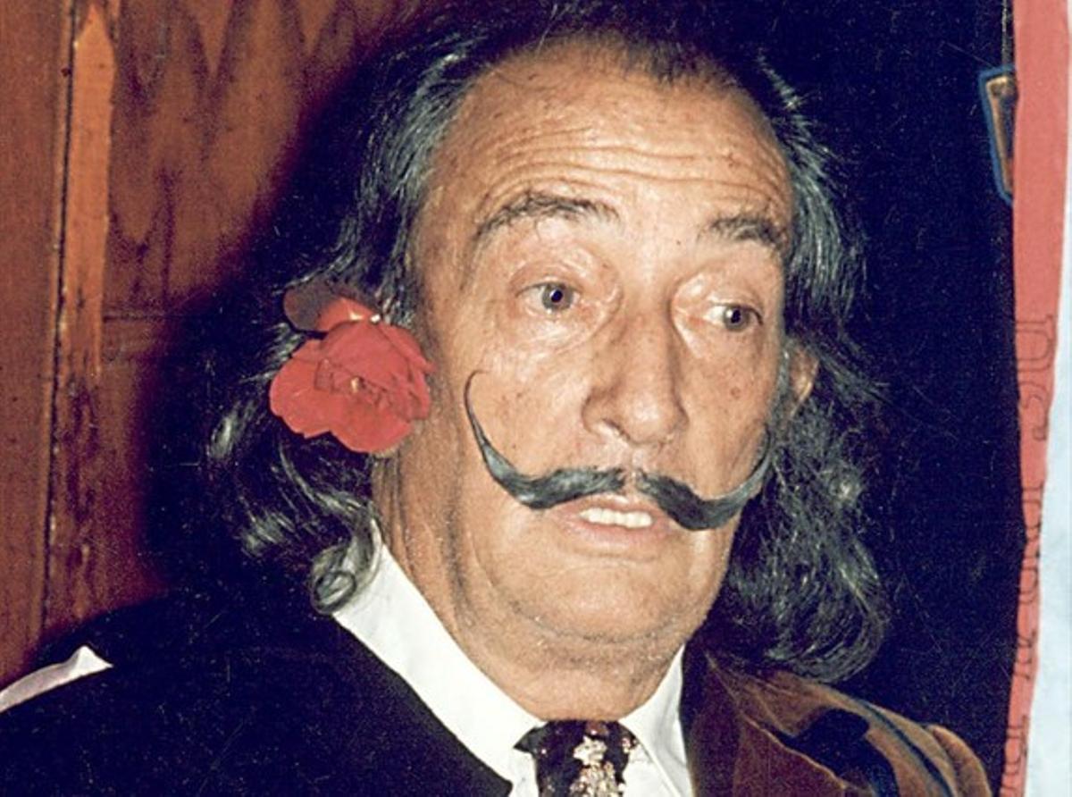 Una imatge de Salvador Dalí, artista empordanès. Una imatge de Salvador Dalí, artista empordanès.