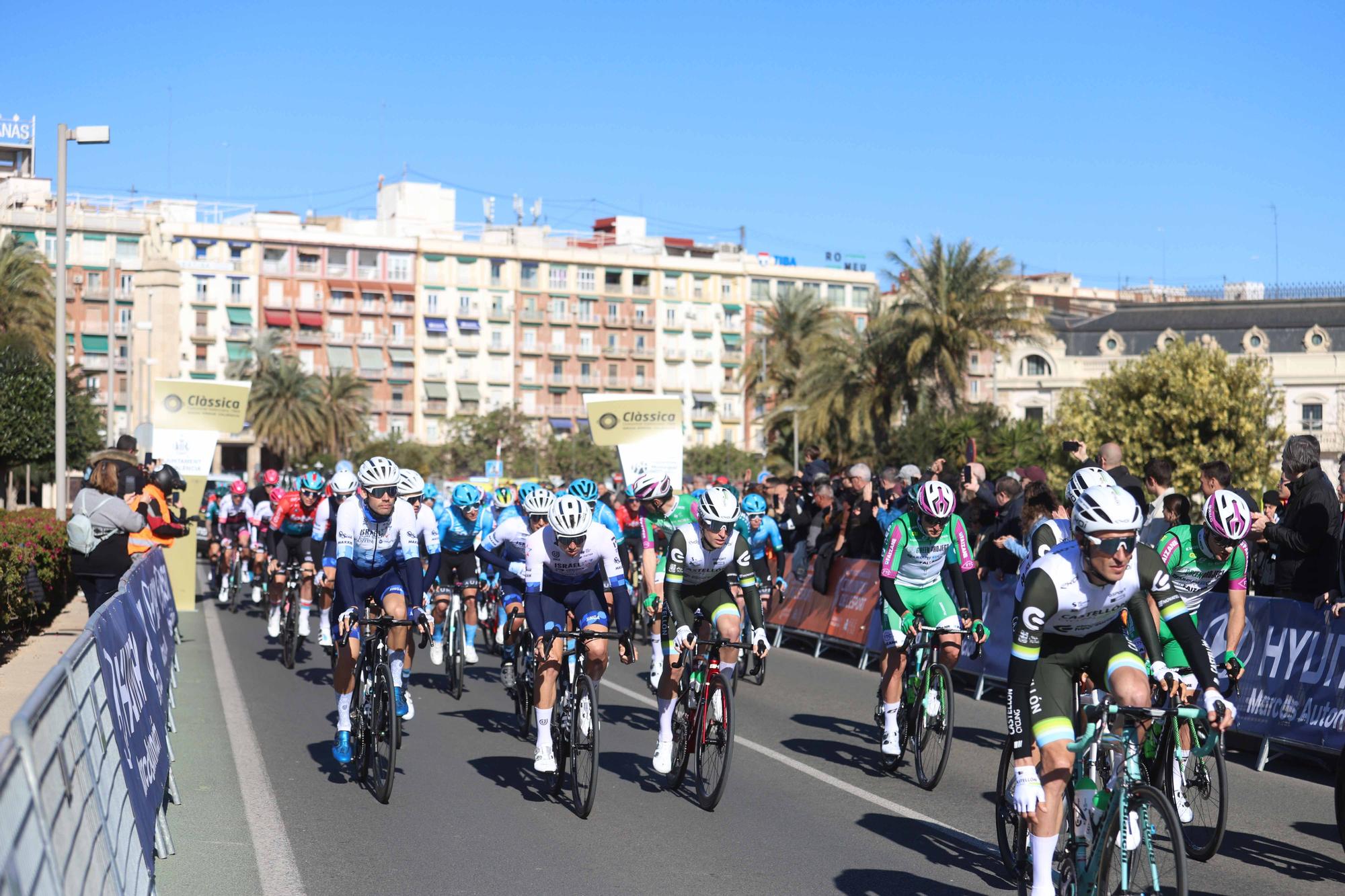 Salida de la Clàssica Ciclista Comunitat Valenciana 1969. Gran Premi València