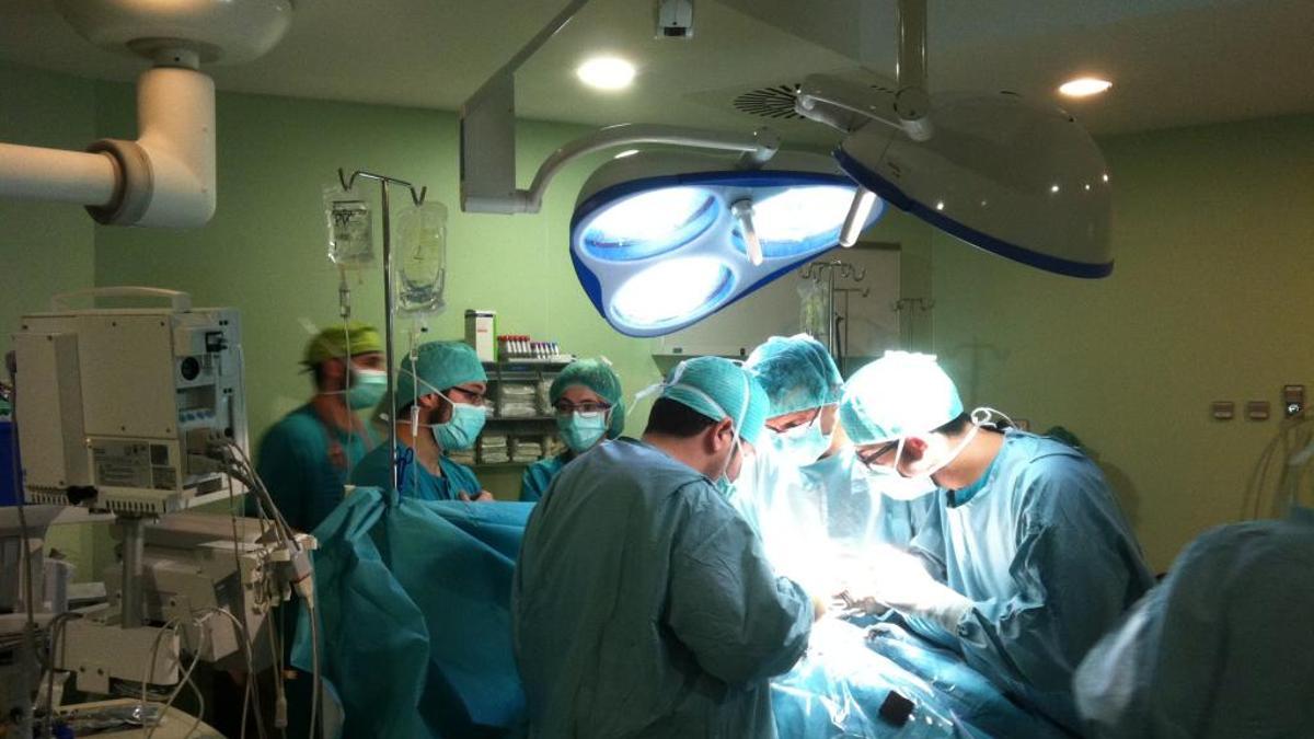 Implante en un quirófano malagueño.