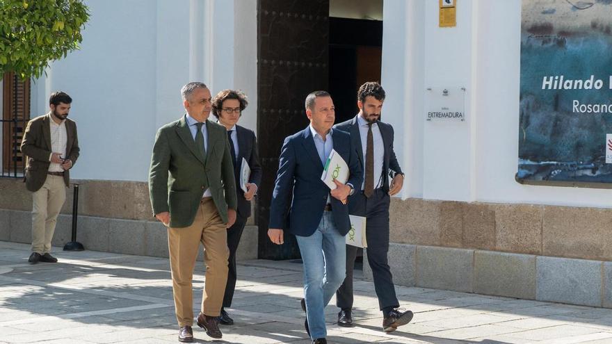 Extremadura, campo de pruebas del nuevo equilibrio PP-Vox en España