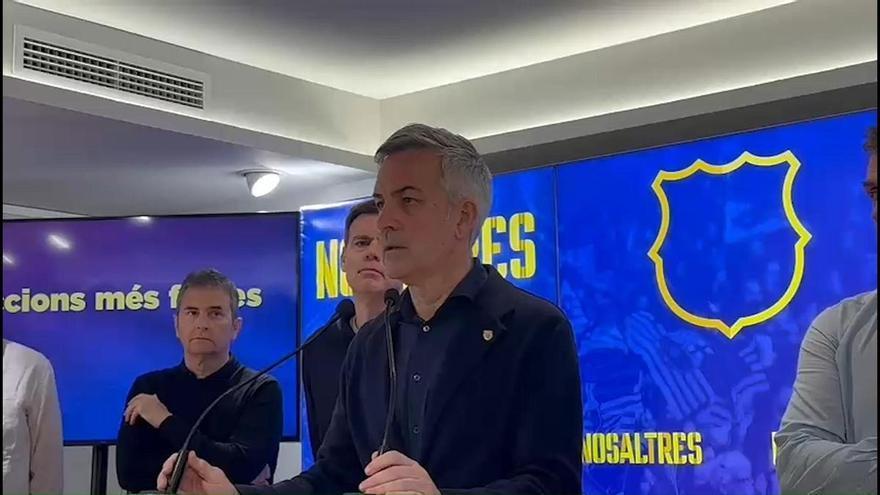 Victor Font explica su proyecto para las secciones.