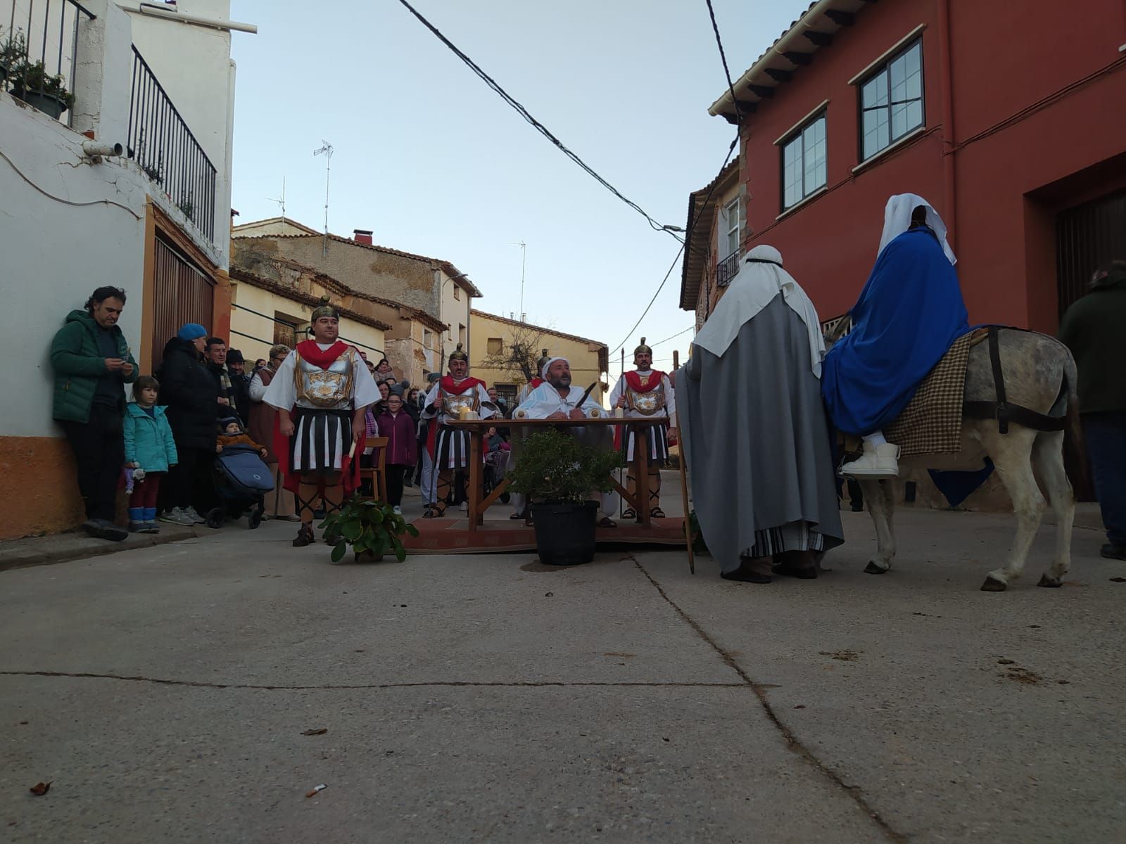 Miedes celebra su V Belén Viviente con gran éxito