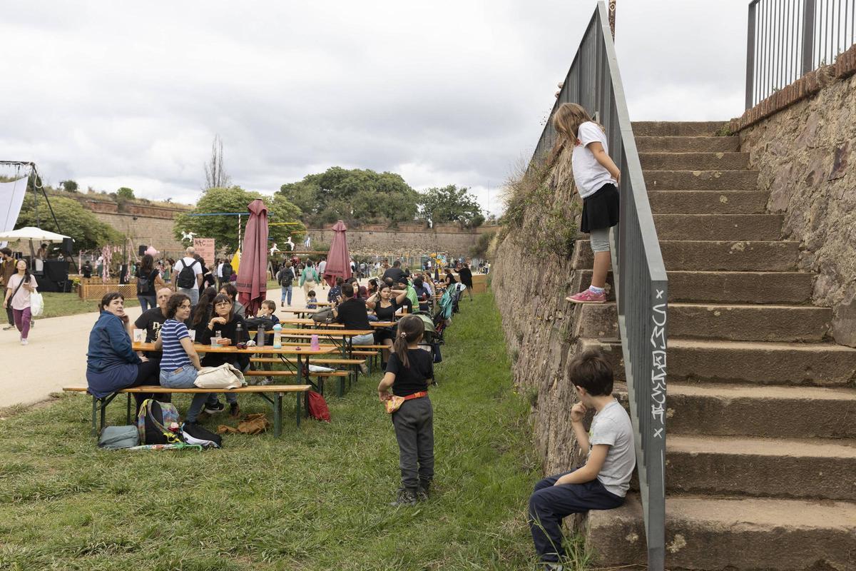 El castell de Munjüic se llena de circo como nuevo escenario de la Mercè