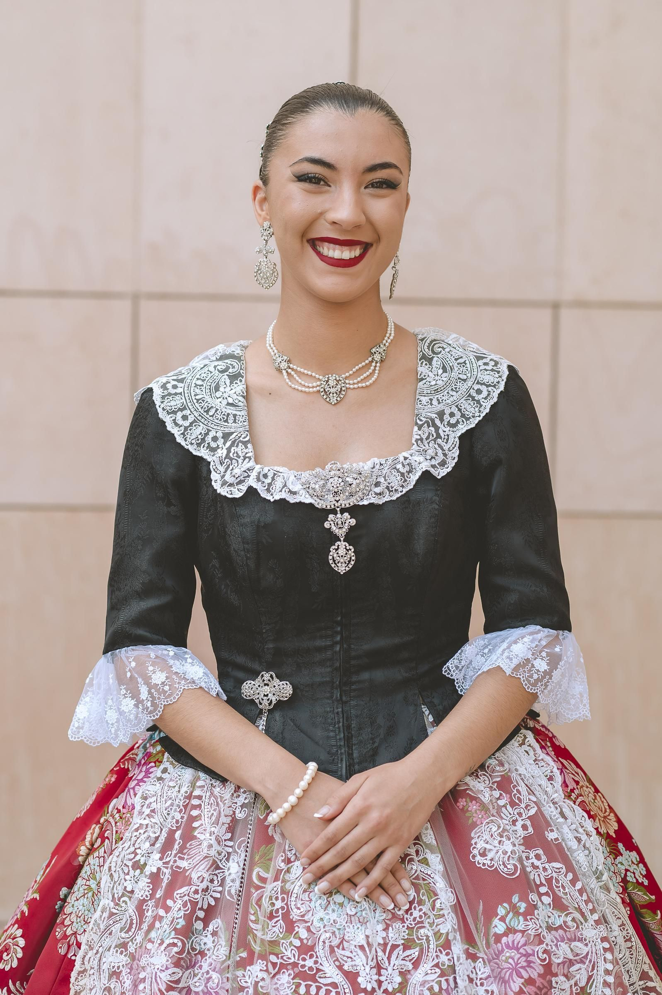 ANDREA PUENTES ESQUEMBRE.jpg