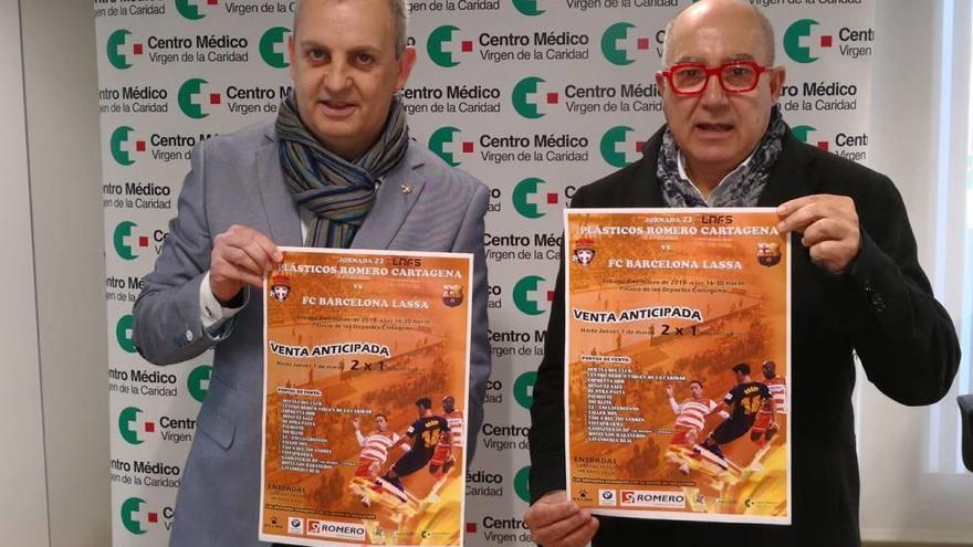 Roberto Sánchez, presidente del club, junto a José María Ferrer, director del CMVC.