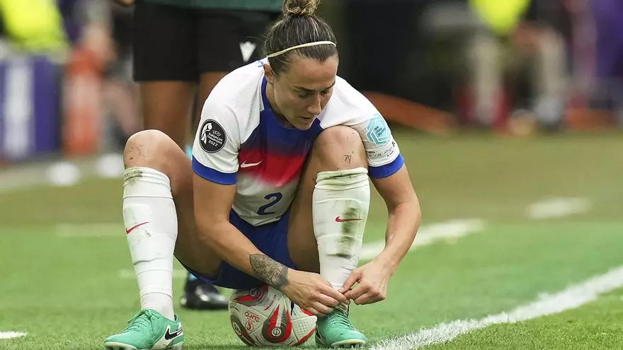 Bronze jugó la Euro con una fractura de tibia: "Por Inglaterra, lo que sea"